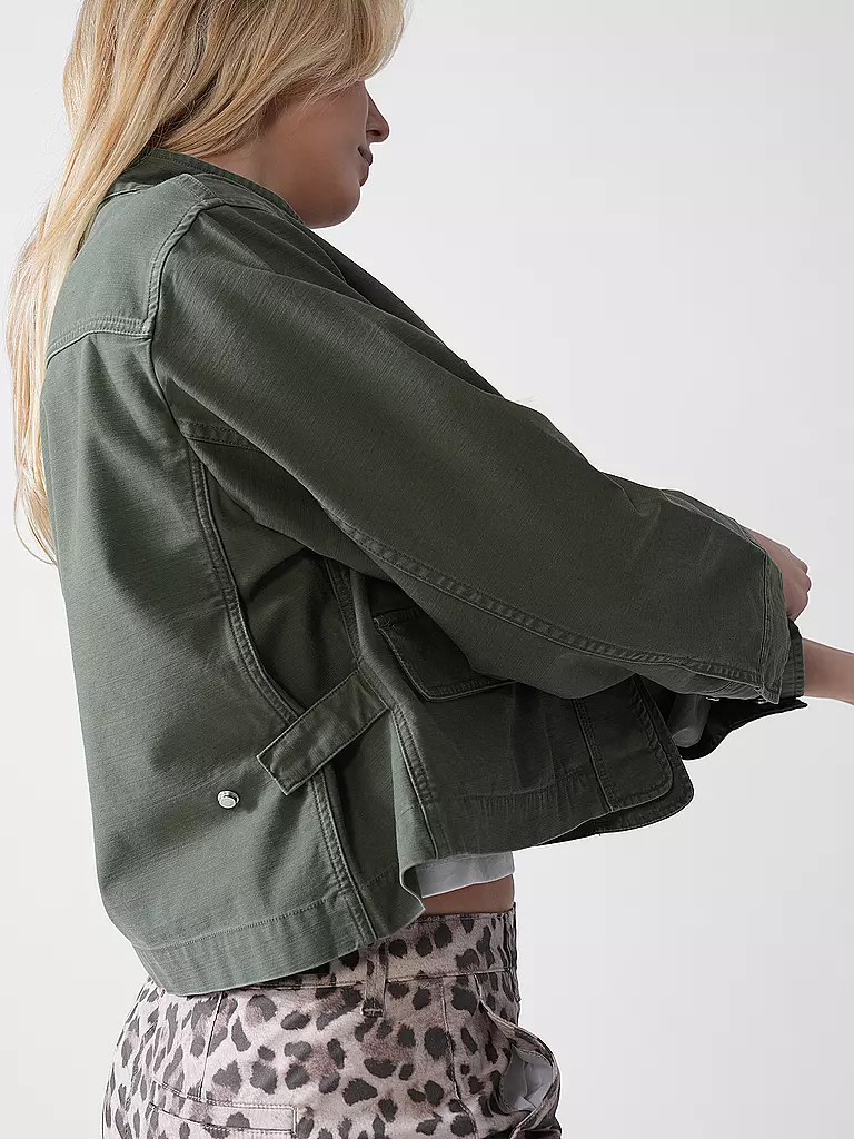 CLOSED | Fieldjacket | olive
