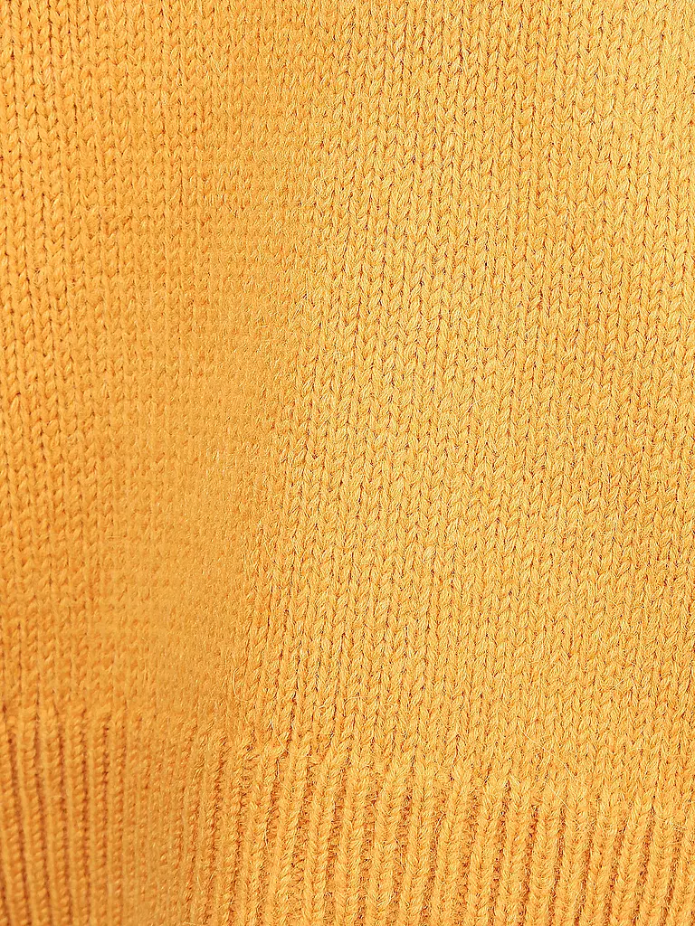 CLOSED | Rollkragenpullover | orange