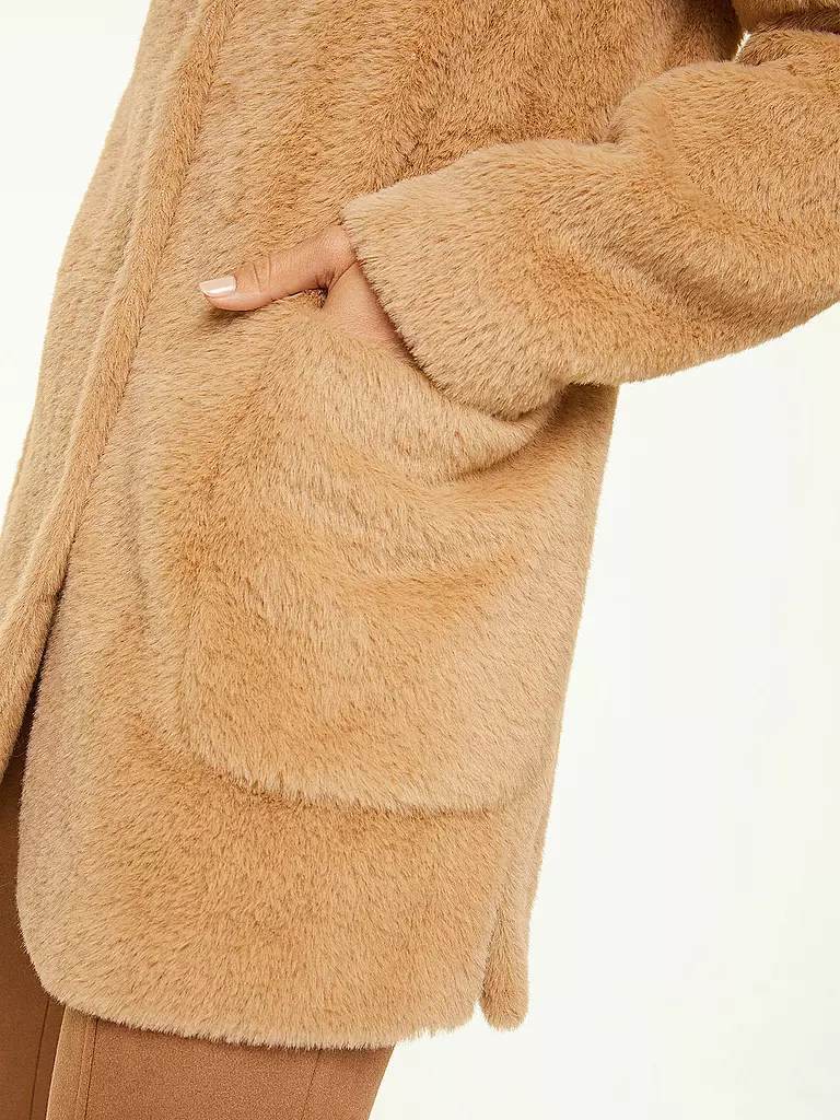 COMMA | Felljacke | Camel