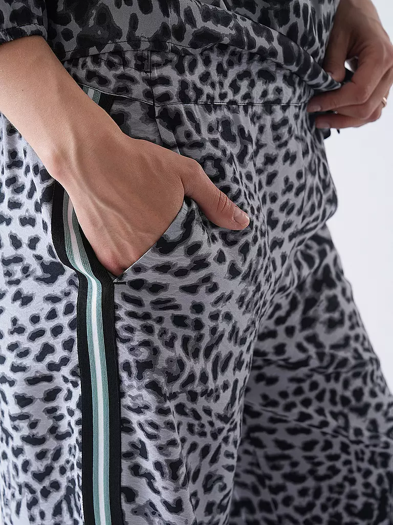 COMMA | Marlenehose | schwarz