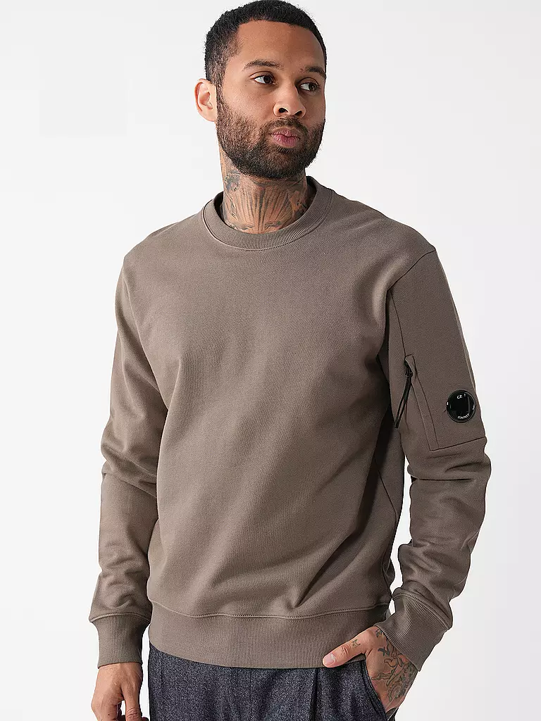 CP COMPANY | Sweater | olive