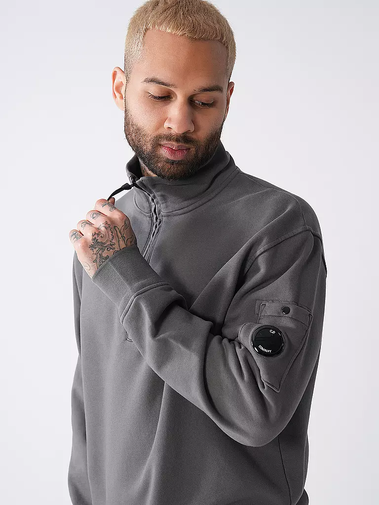 CP COMPANY | Troyer Sweater | hellgrau