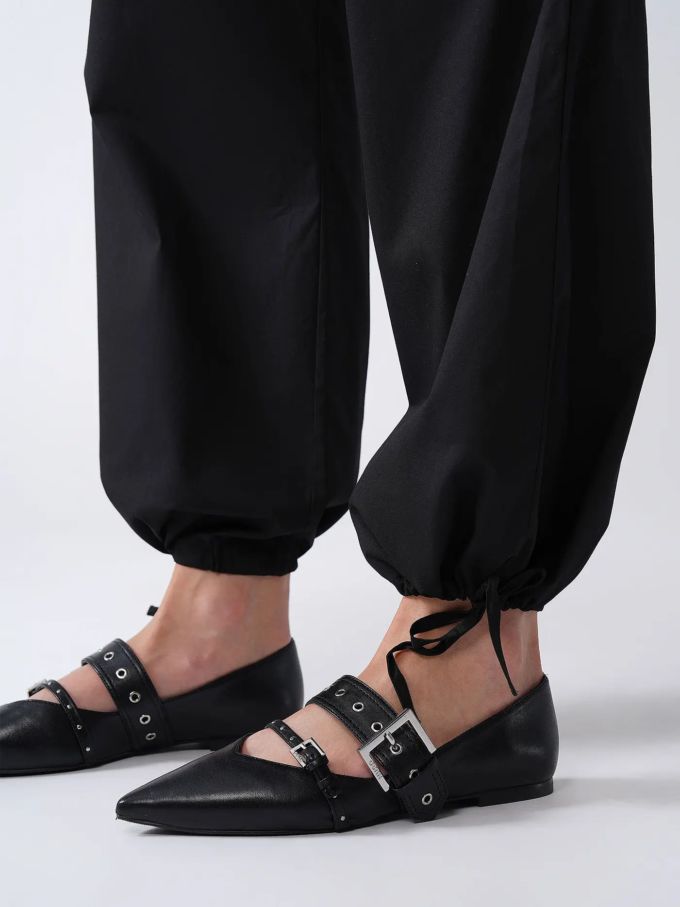 DESIGNERS REMIX | Cargohose CLAIRE | schwarz