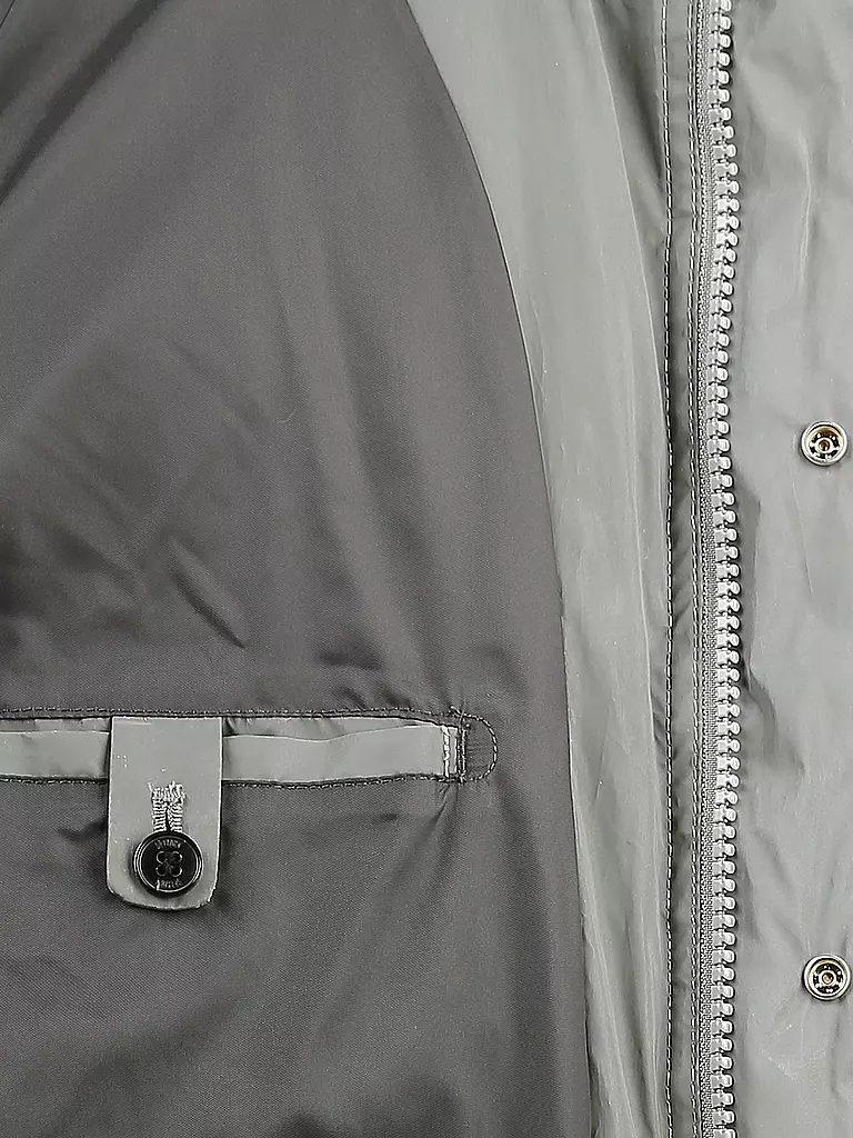 DRYKORN | Steppmantel "Arikk" | silber