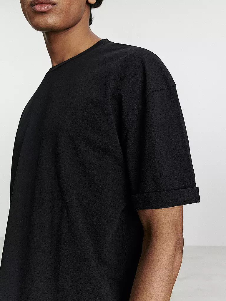 DRYKORN | T-Shirt Oversized Fit Thilo | schwarz