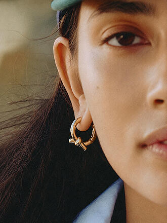 EDBLAD | Ohrringe NOVEL KNOT HOOPS Gold