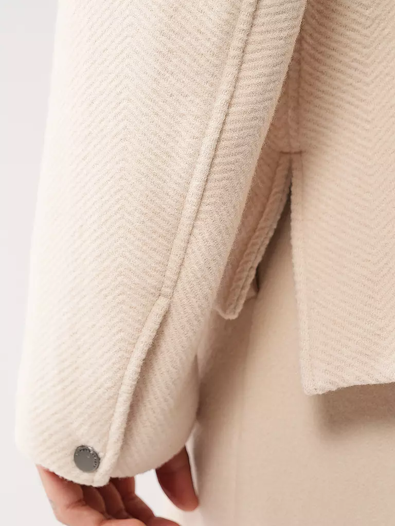 EMPORIO ARMANI | Blouson  | creme