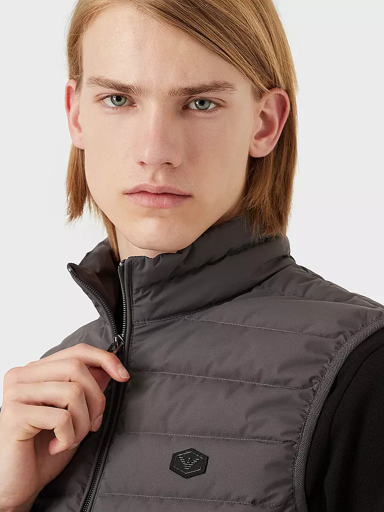 EMPORIO ARMANI | Daunensteppgilet | grau