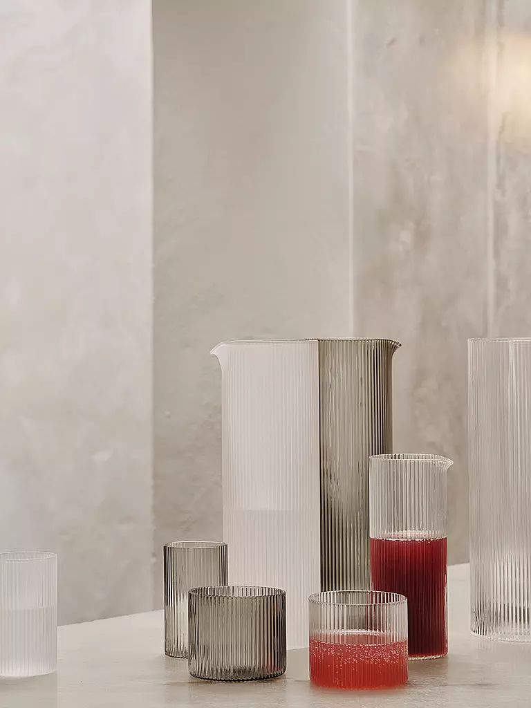 FERM LIVING | Glas 4-er SEt RIPPLE Smoked Grey | transparent