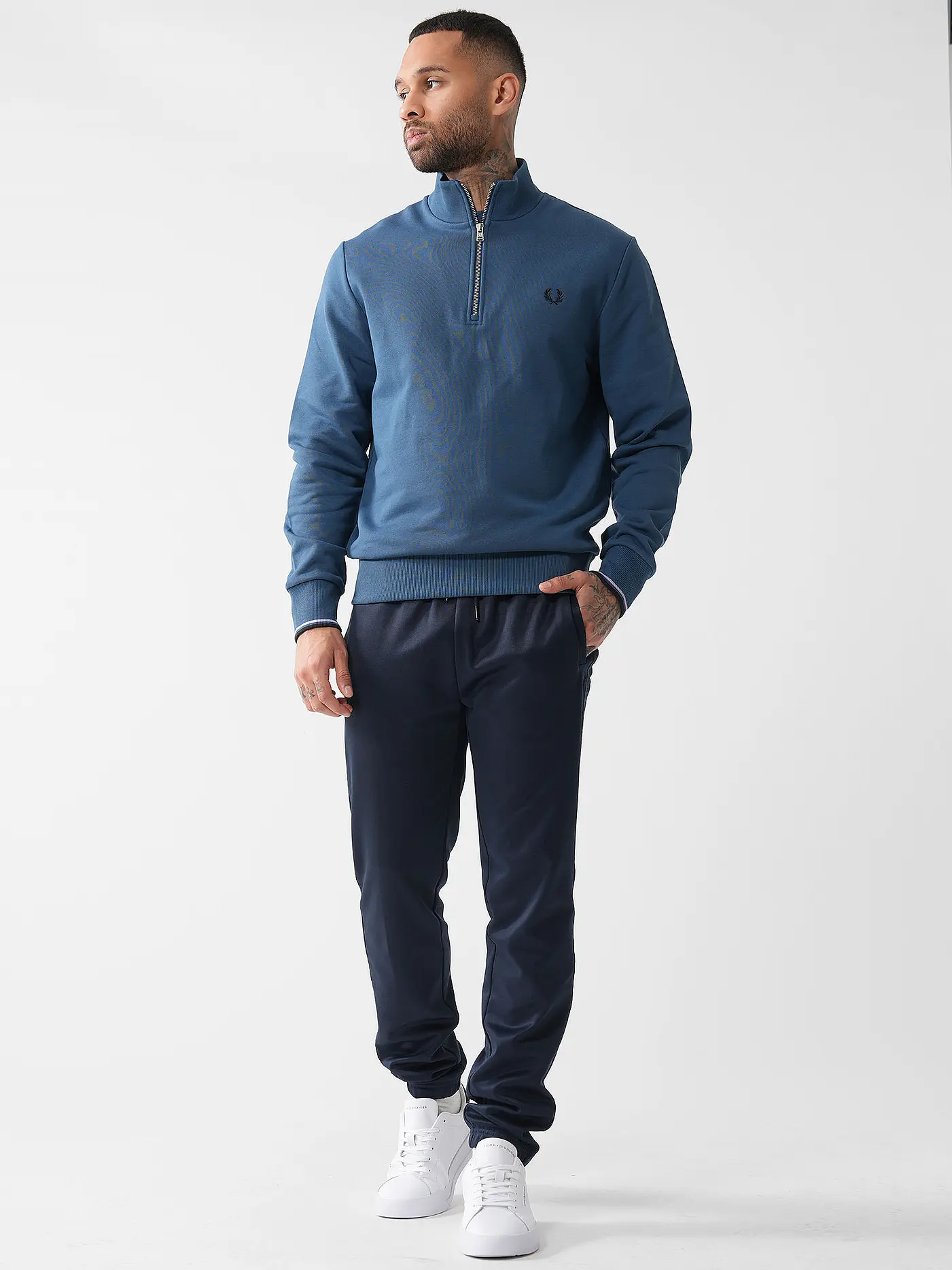 FRED PERRY | Troyer Sweater | blau