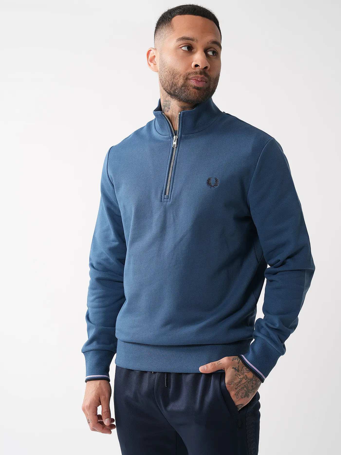 FRED PERRY | Troyer Sweater | blau