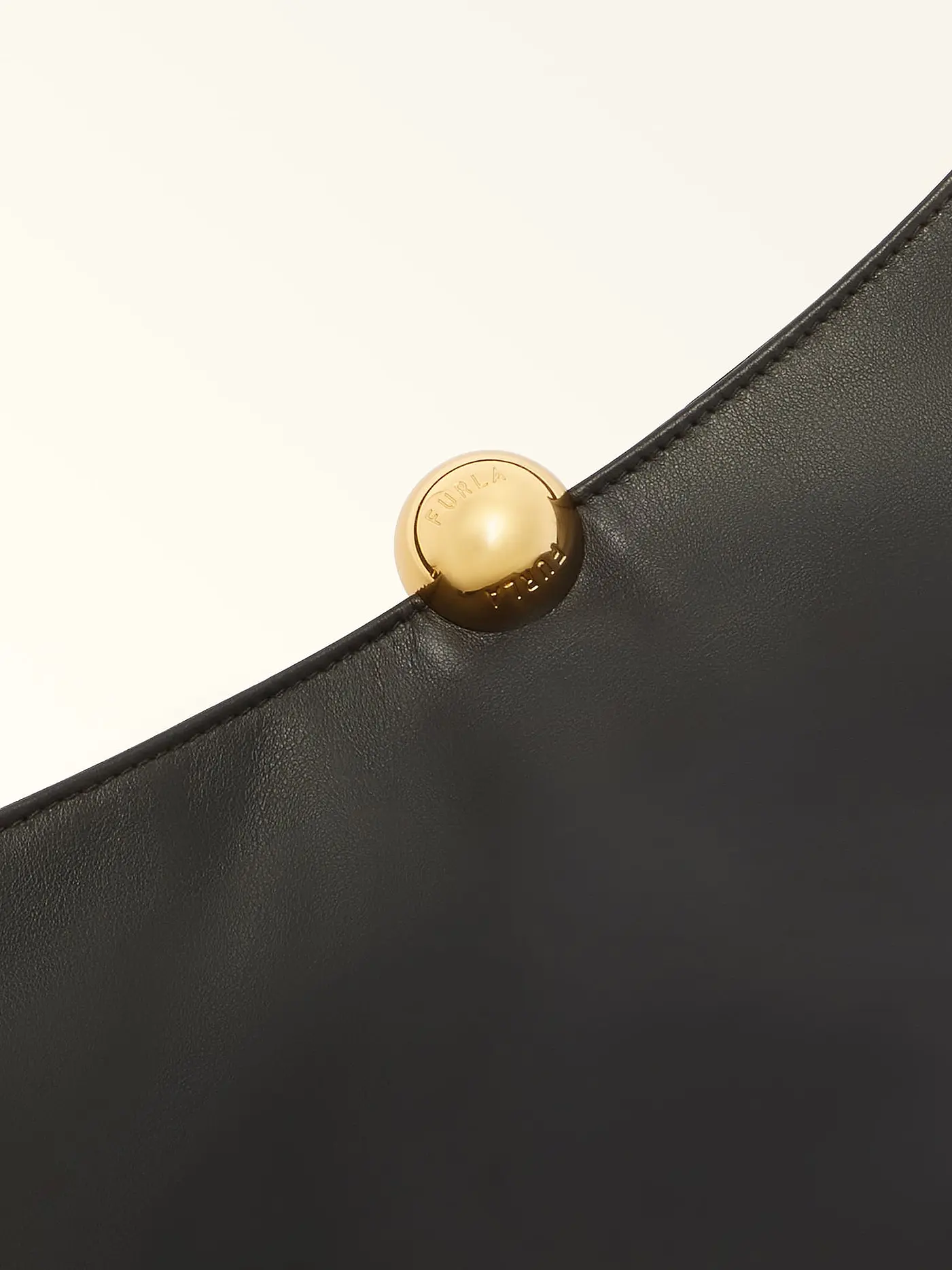 FURLA | Ledertasche - Bucket Bag SFERA  | schwarz