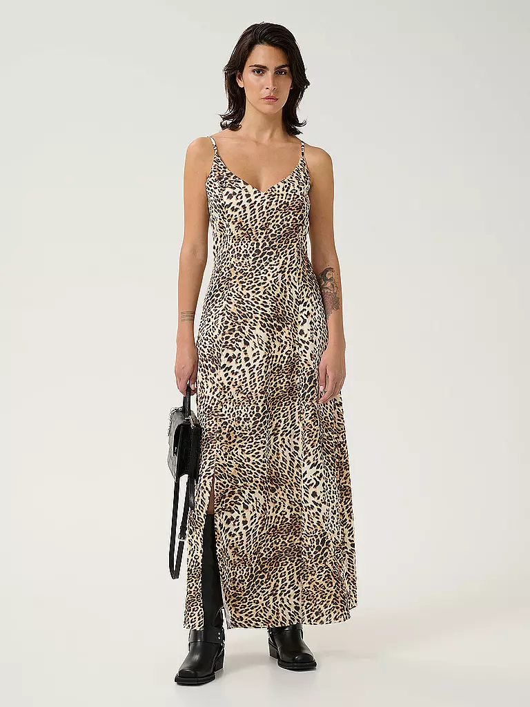 GESTUZ | Maxikleid LEELO | hellbraun
