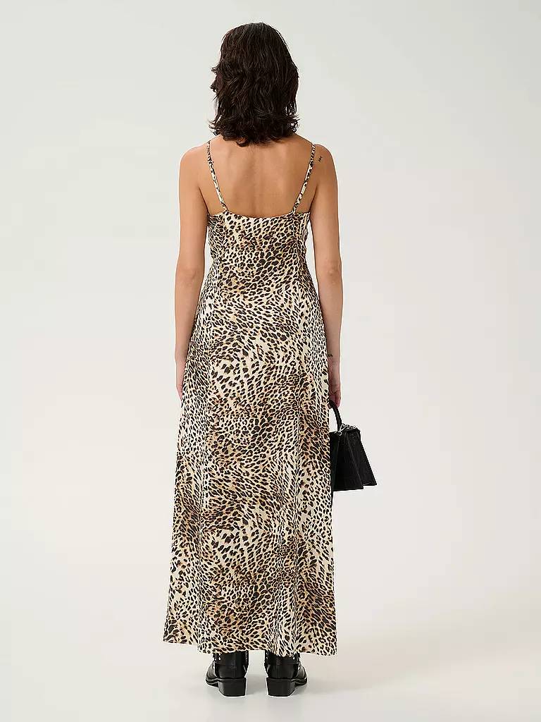 GESTUZ | Maxikleid LEELO | hellbraun