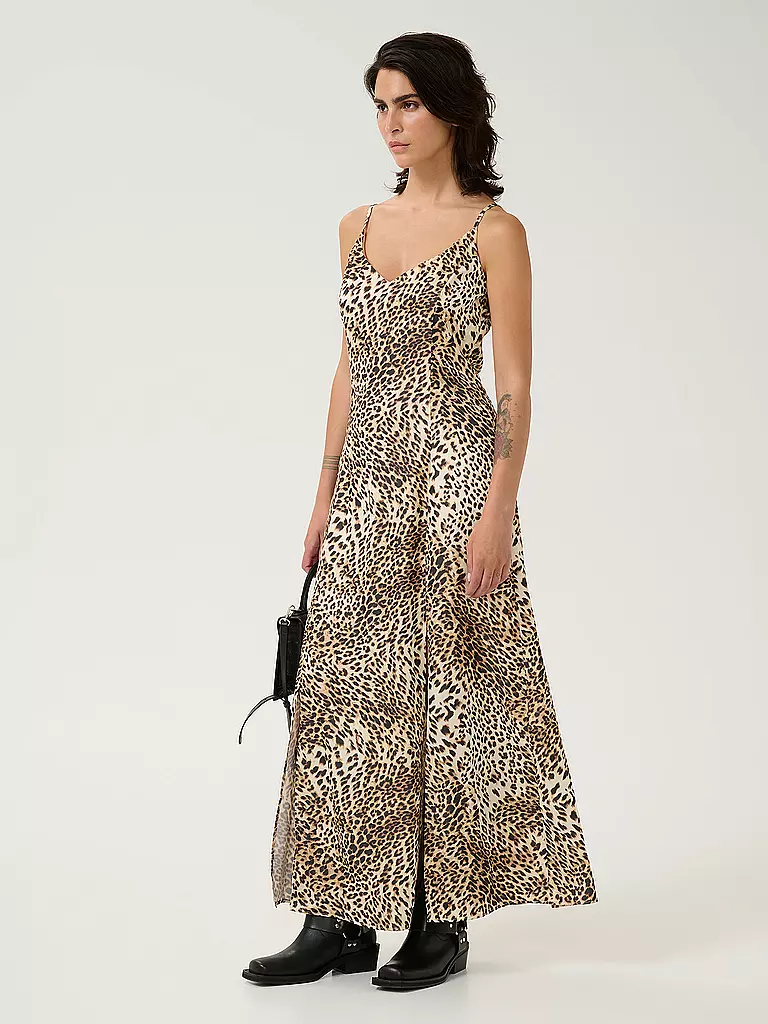 GESTUZ | Maxikleid LEELO | hellbraun