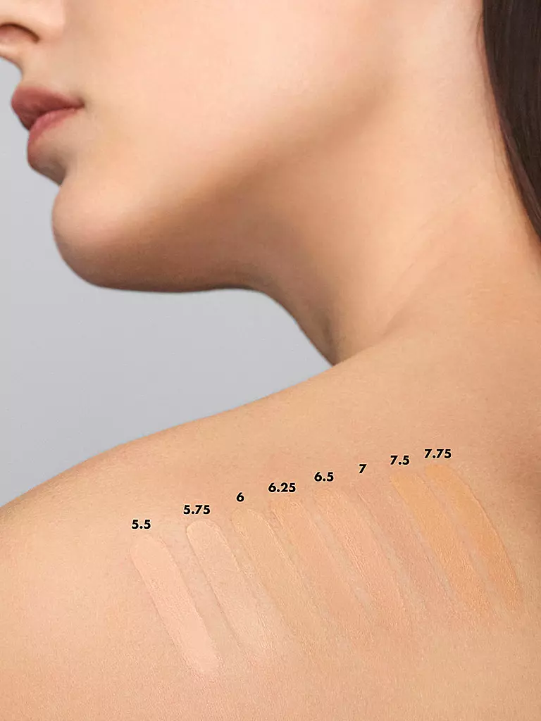 GIORGIO ARMANI COSMETICS | Luminous Silk Foundation (7,5) | hellbraun