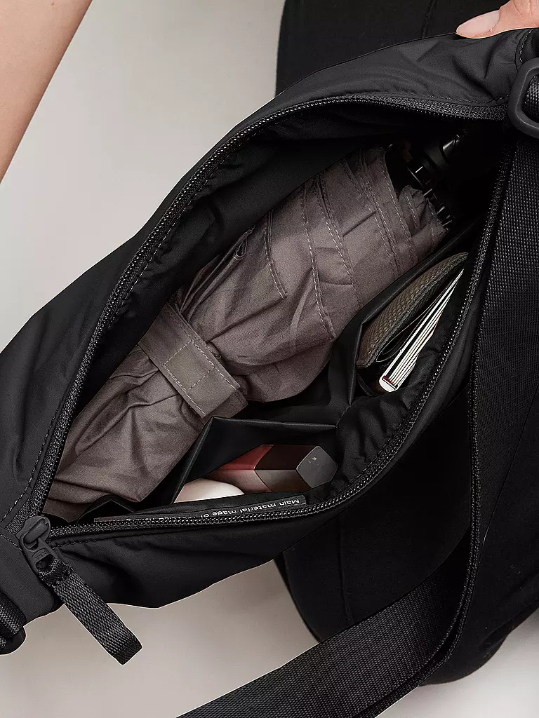 GOT BAG | Gürteltasche CLOUD MOON BAG Small | schwarz