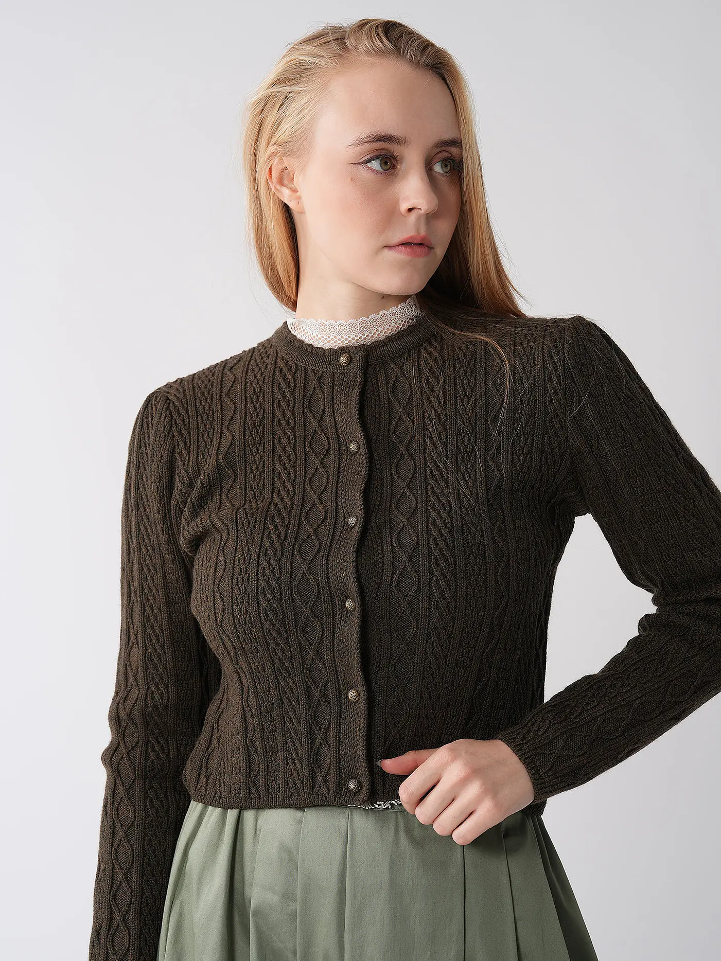 GOTTSEIDANK | Trachten Strickjacke SOPHIA | olive