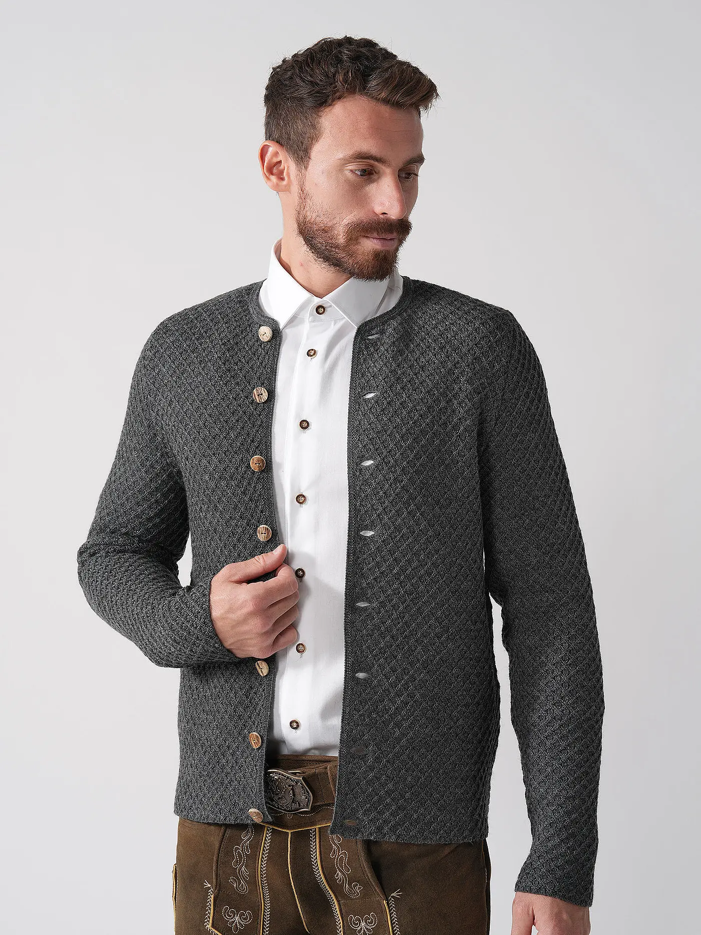 GOTTSEIDANK | Trachtenstrickjacke XAVER | grau