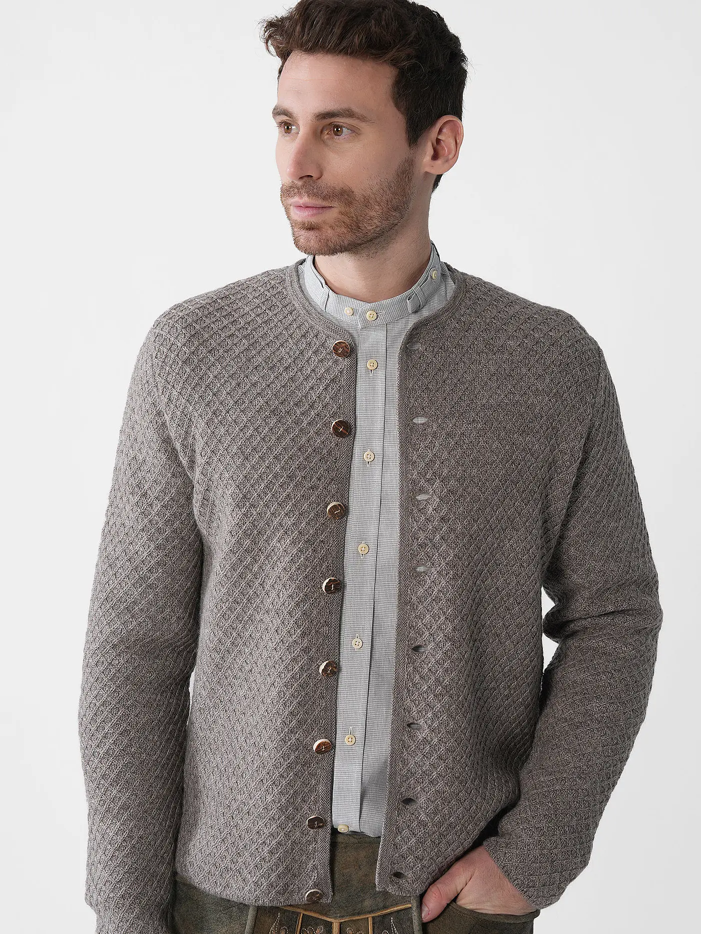 GOTTSEIDANK | Trachtenstrickjacke XAVER | hellgrau