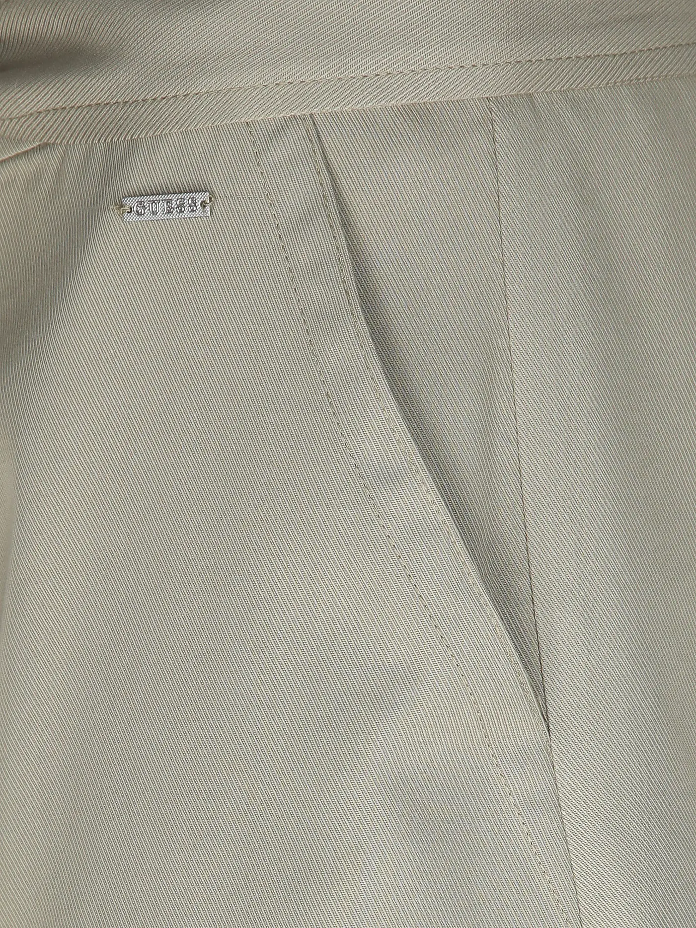 GUESS | Shorts NEW NINA | olive