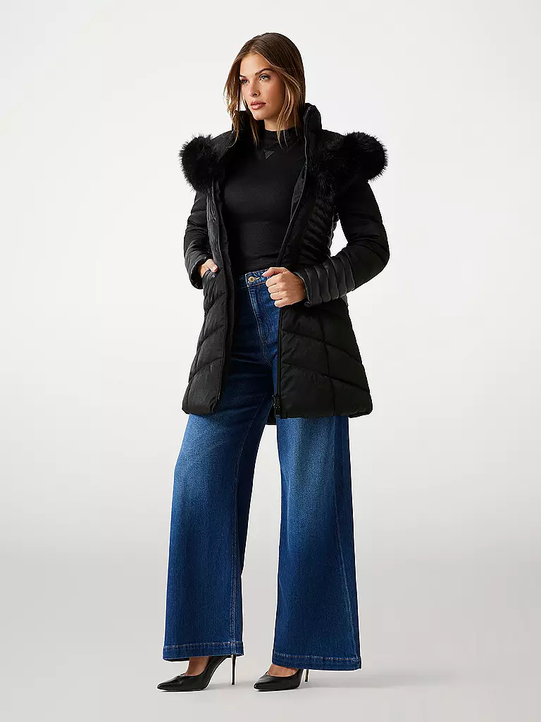 GUESS | Steppjacke NEW OXANA | schwarz