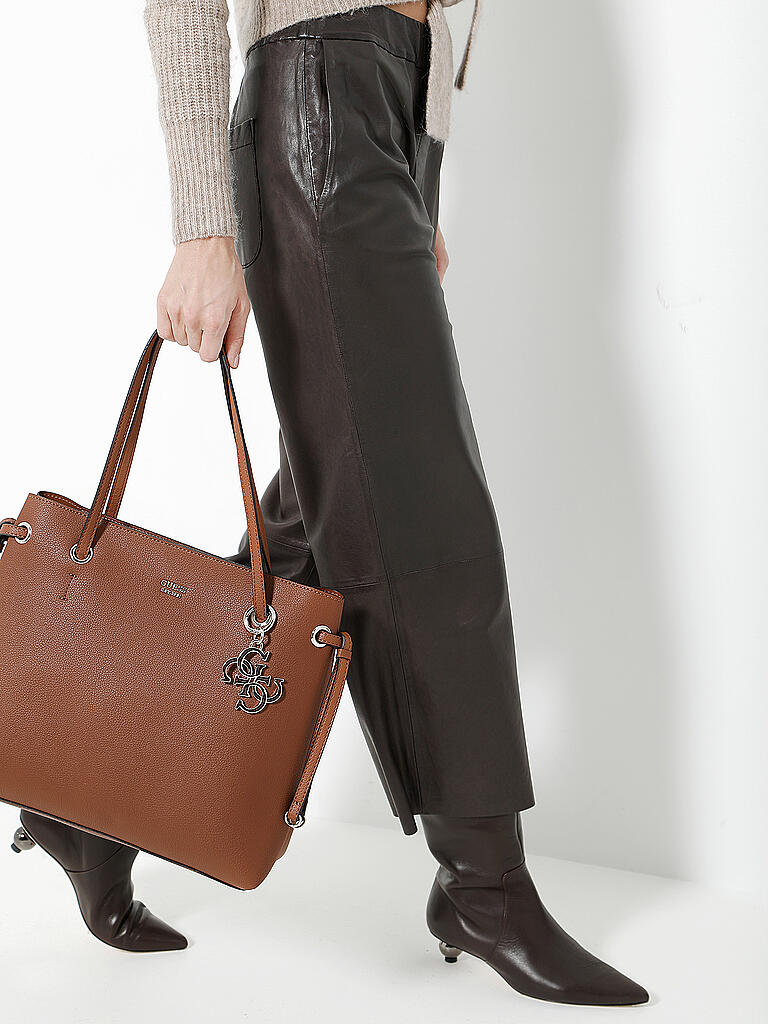 guess digital shopper