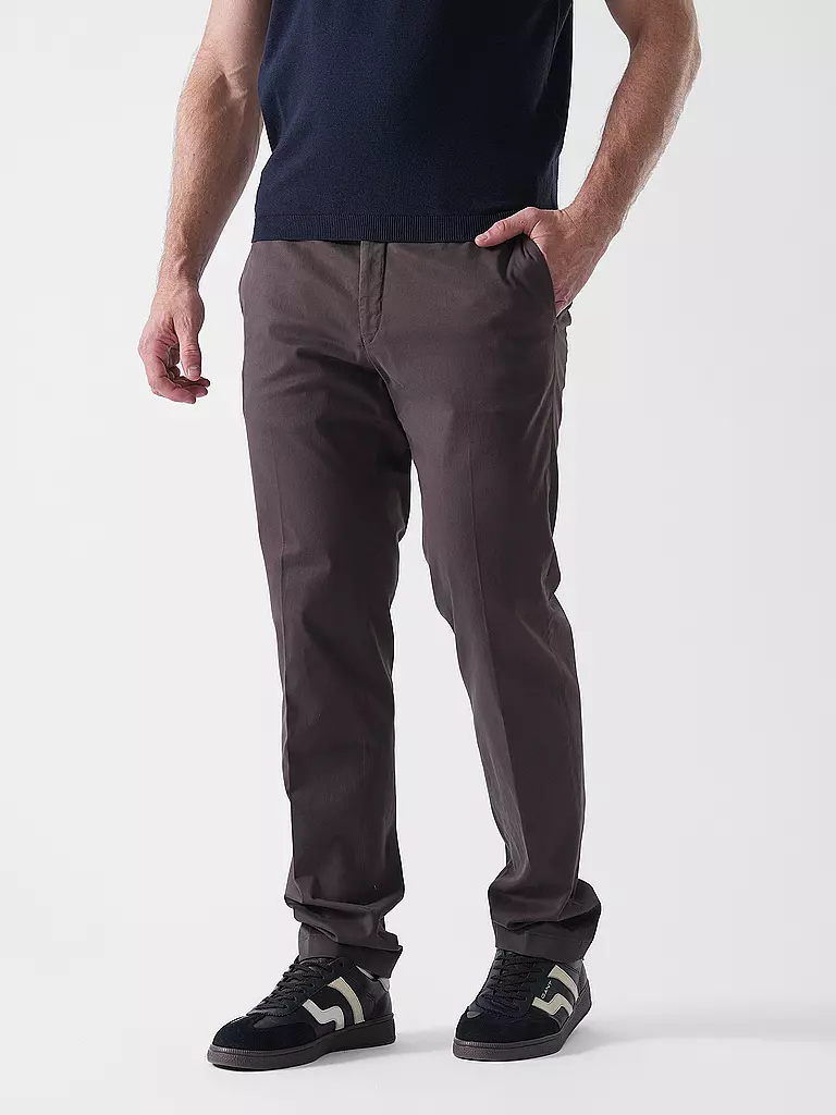 HILTL | Chino TILO | braun