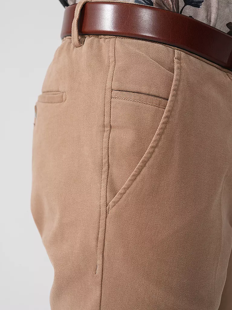 HILTL | Chino TRENTO Slim Fit | camel