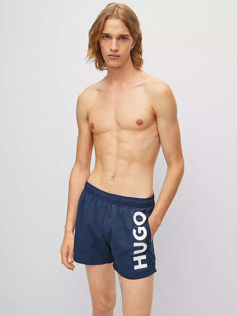 HUGO | Badeshorts | blau