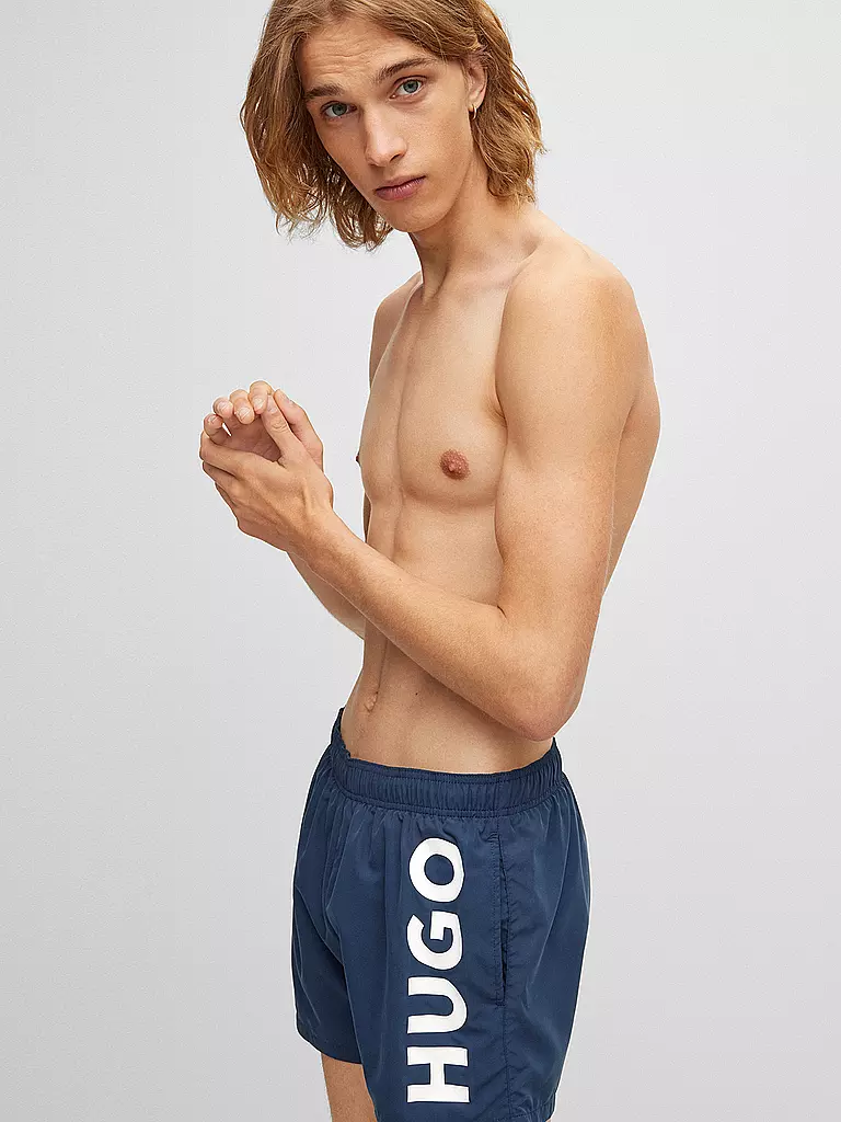 HUGO | Badeshorts | blau