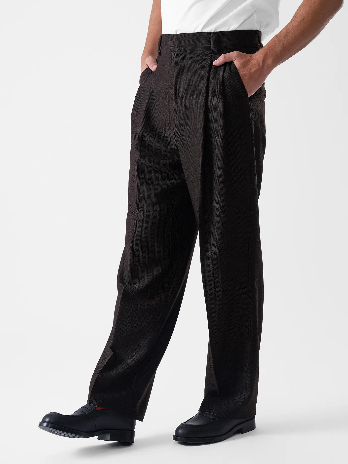 HUGO | Chino FADI | braun