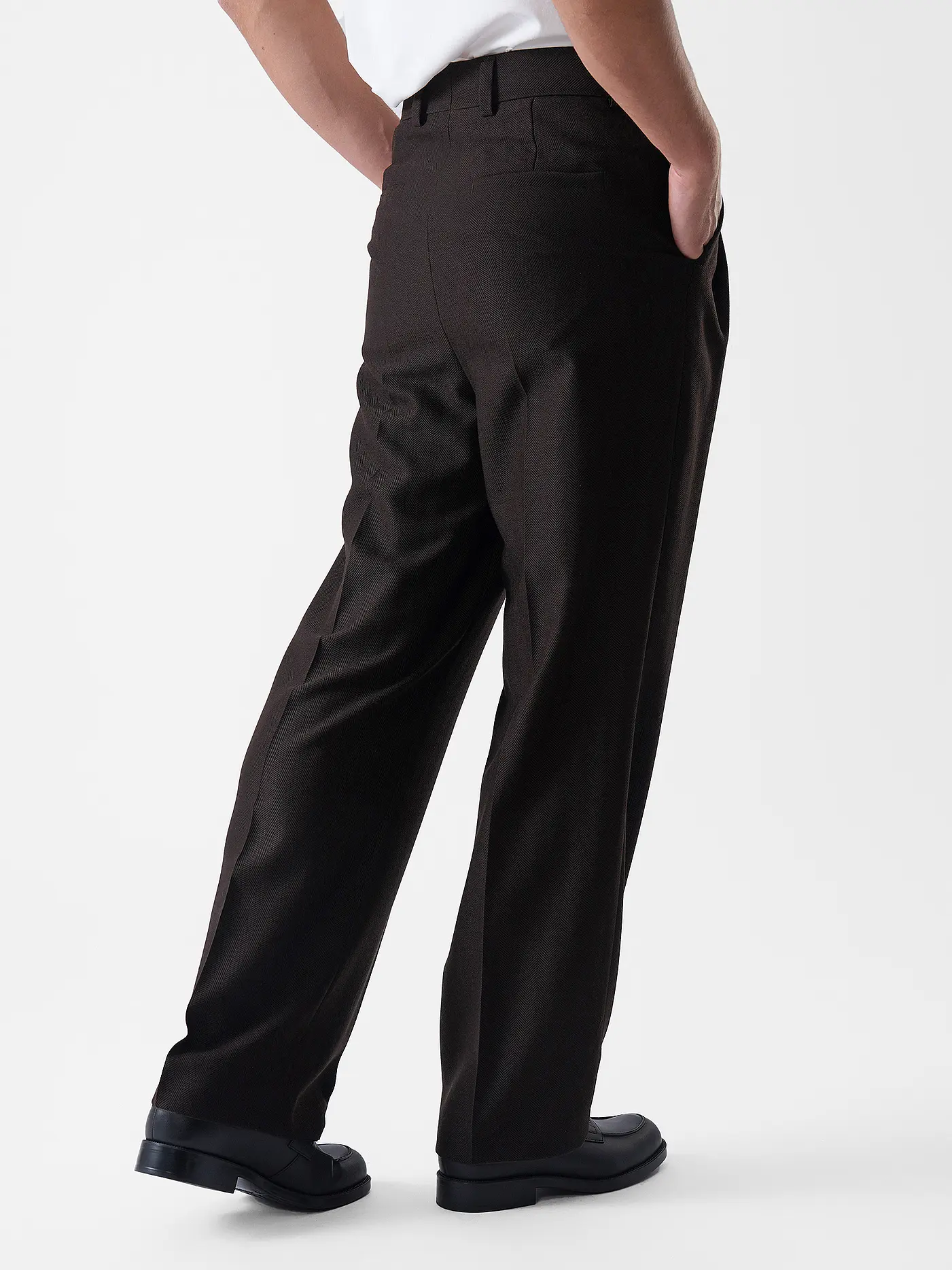 HUGO | Chino FADI | braun