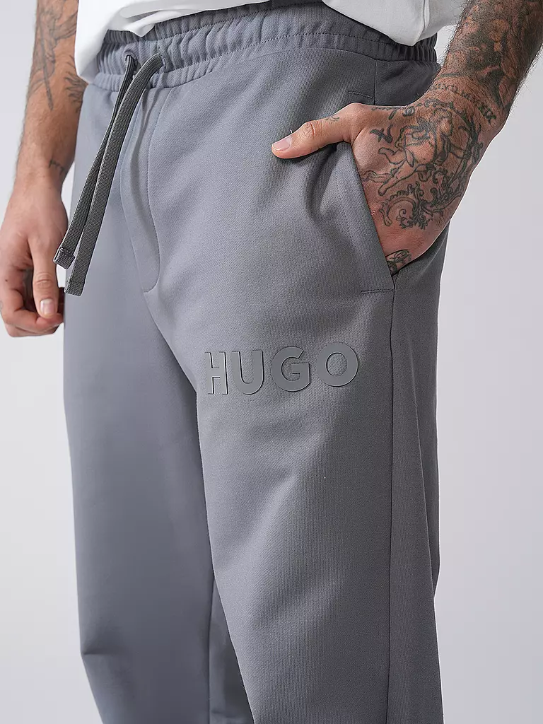HUGO | Jogginghose DUMRULO | grau