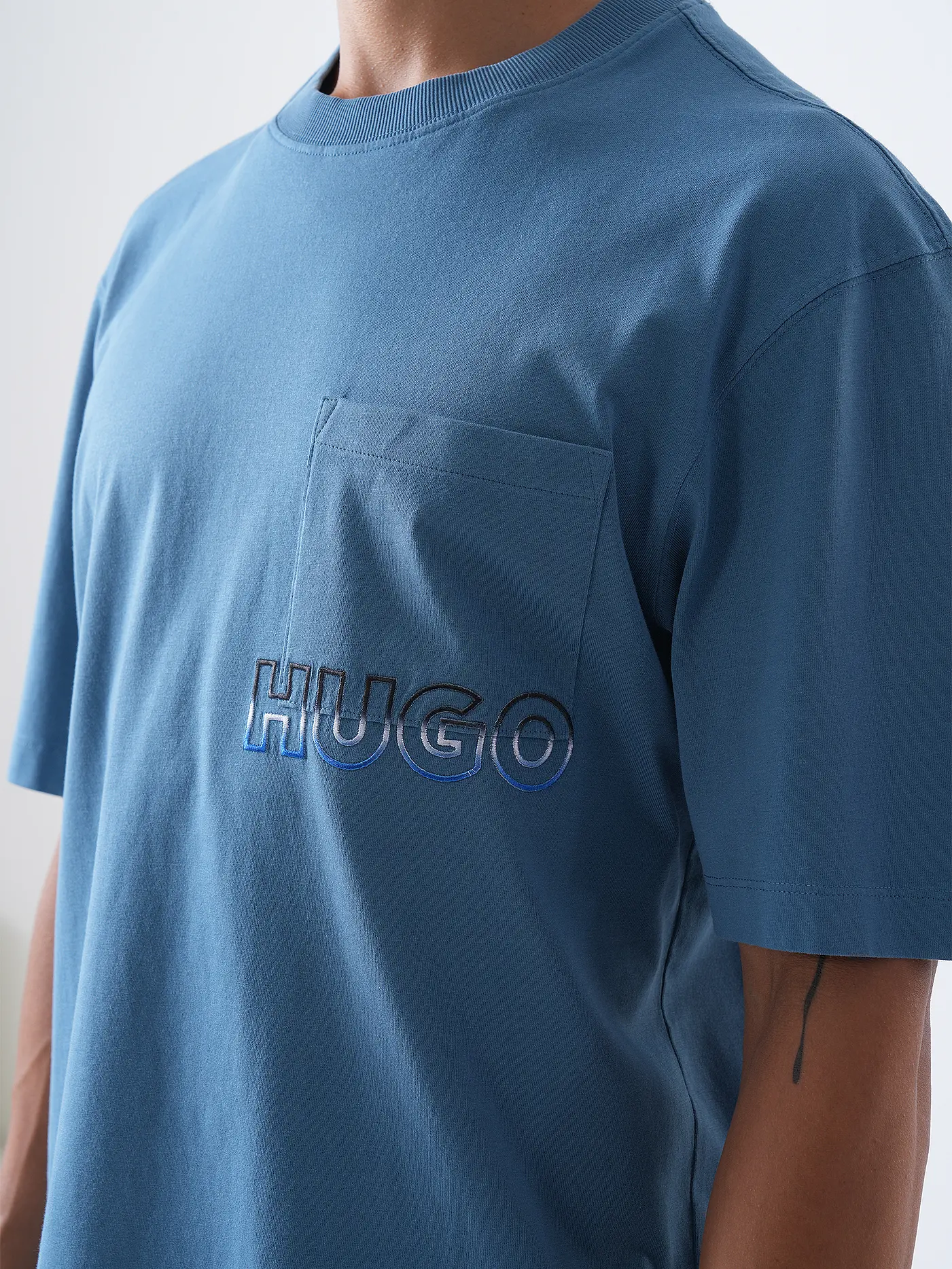 HUGO | T-Shirt NOGOSTE | blau