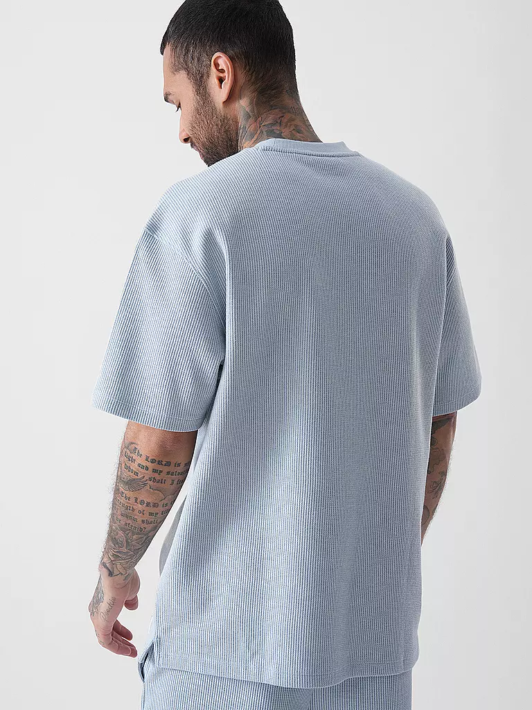 HUGO | T-Shirt NUWAFFLE | hellblau