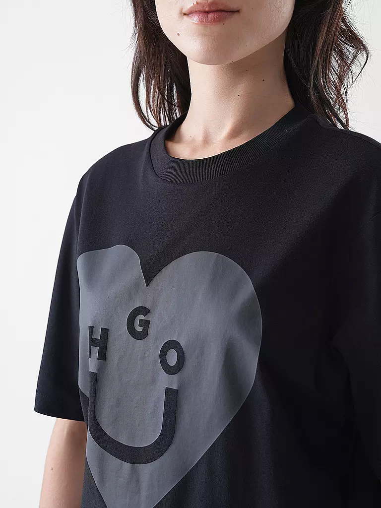 HUGO | T-Shirt VINTAGE | schwarz