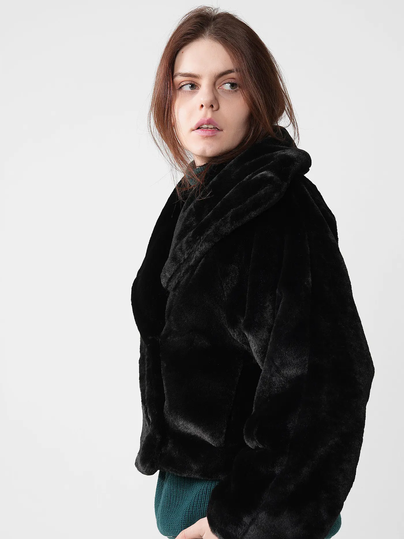 IN WEAR | Jacke in Felloptik YONEKOIW | schwarz