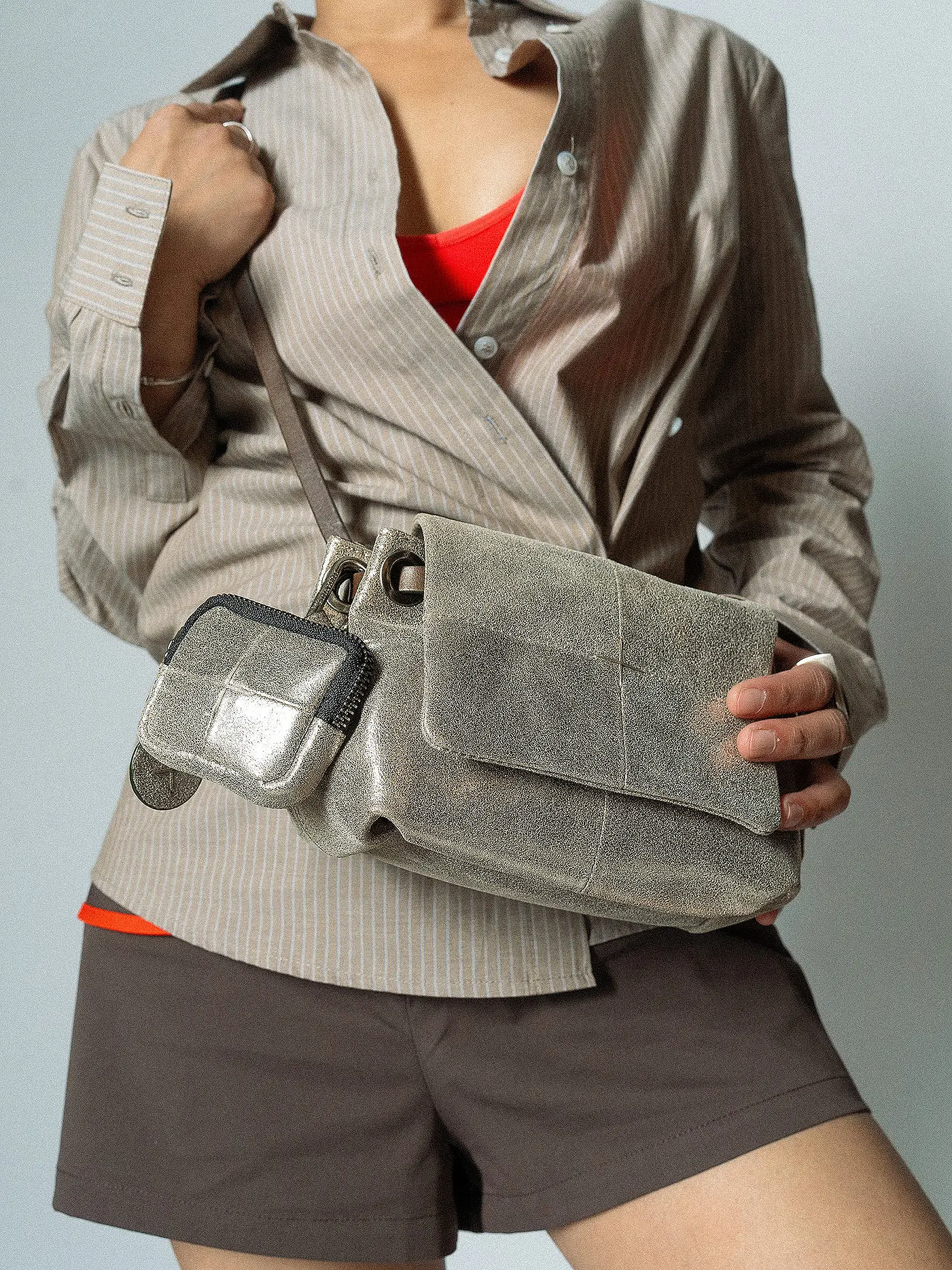 INA KENT | Ledertasche - Umhängetasche ESPE Ed. 1 | silber