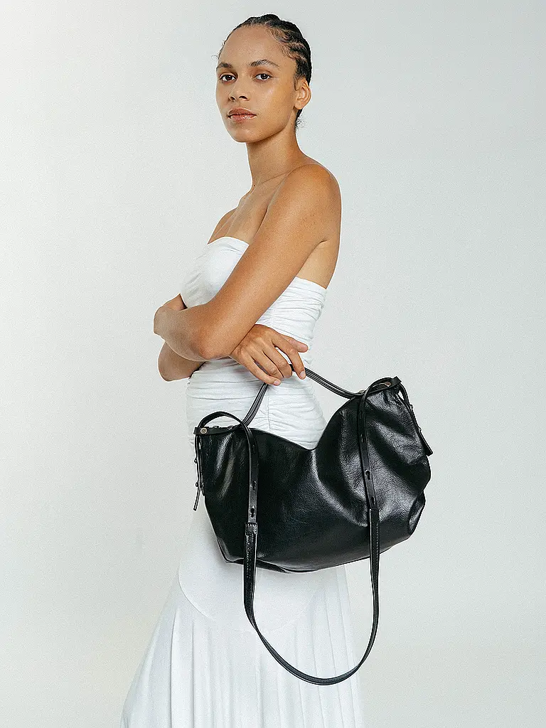 INA KENT | Ledertasche - Umhängetasche ROVE Ed. 1 | Schwarz