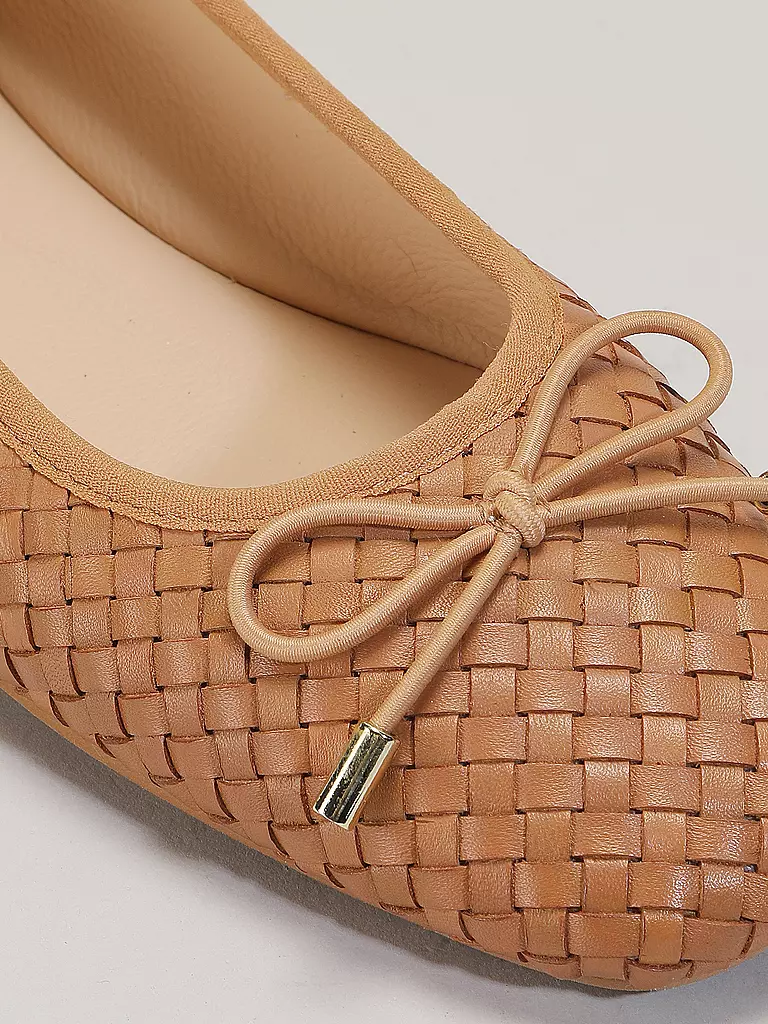 INUOVO | Ballerinas  | camel