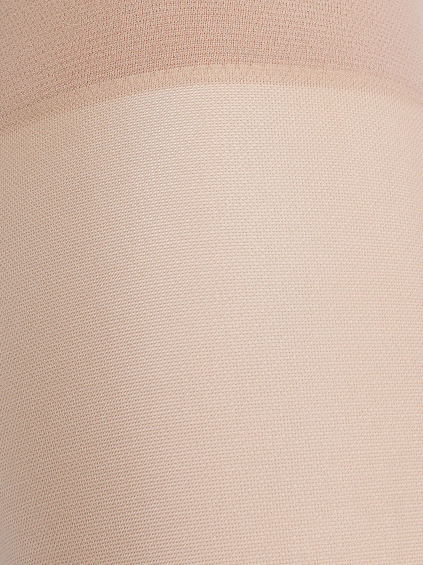 ITEM M6 | Kniestrümpfe 30DEN CONSCIOUS | beige