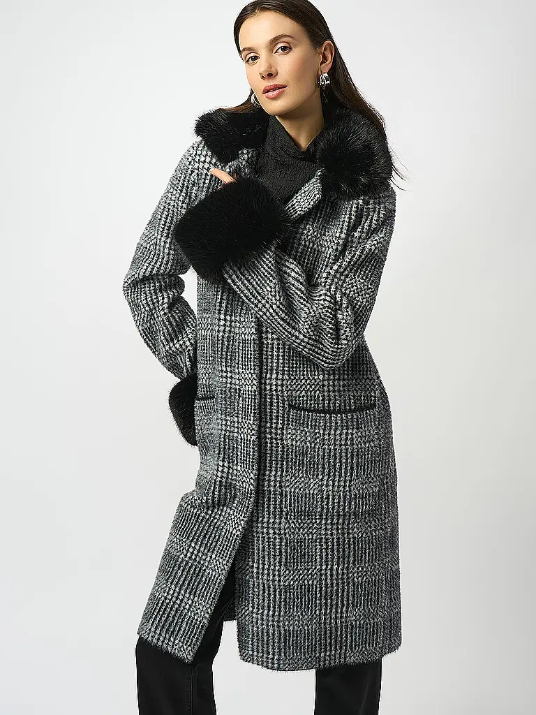 JOSEPH RIBKOFF | Mantel | 