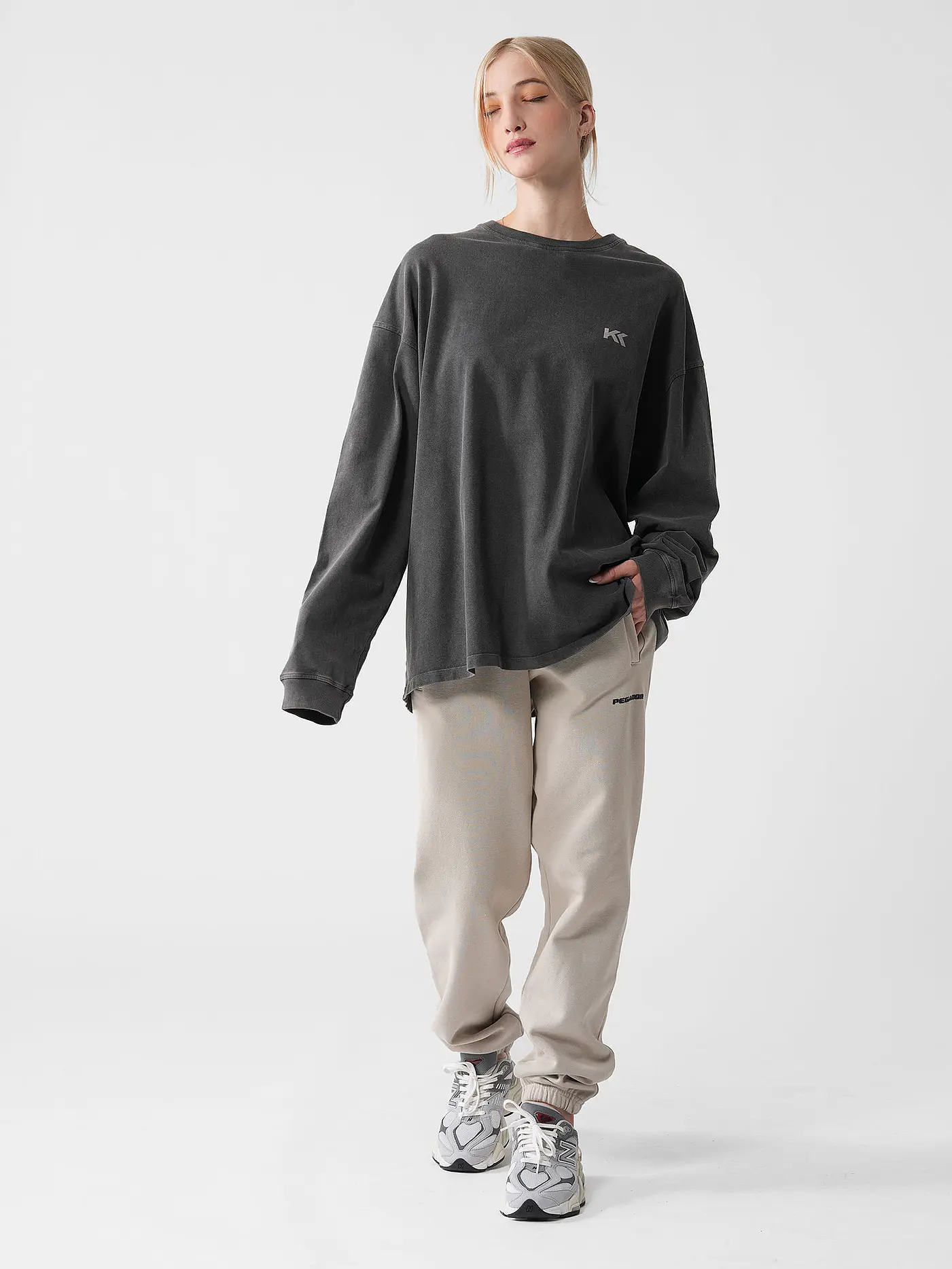 KARO KAUER | Sweater ENVISION | grau
