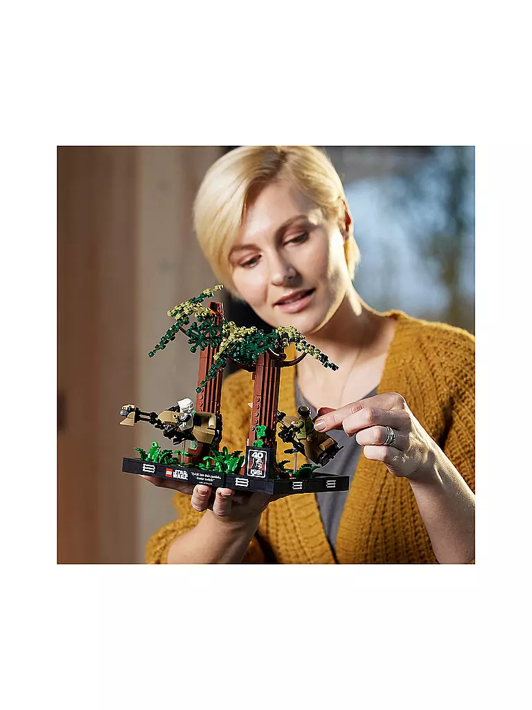LEGO | Star Wars - Verfolgungsjagd auf Endor – Diorama 75353 | keine Farbe
