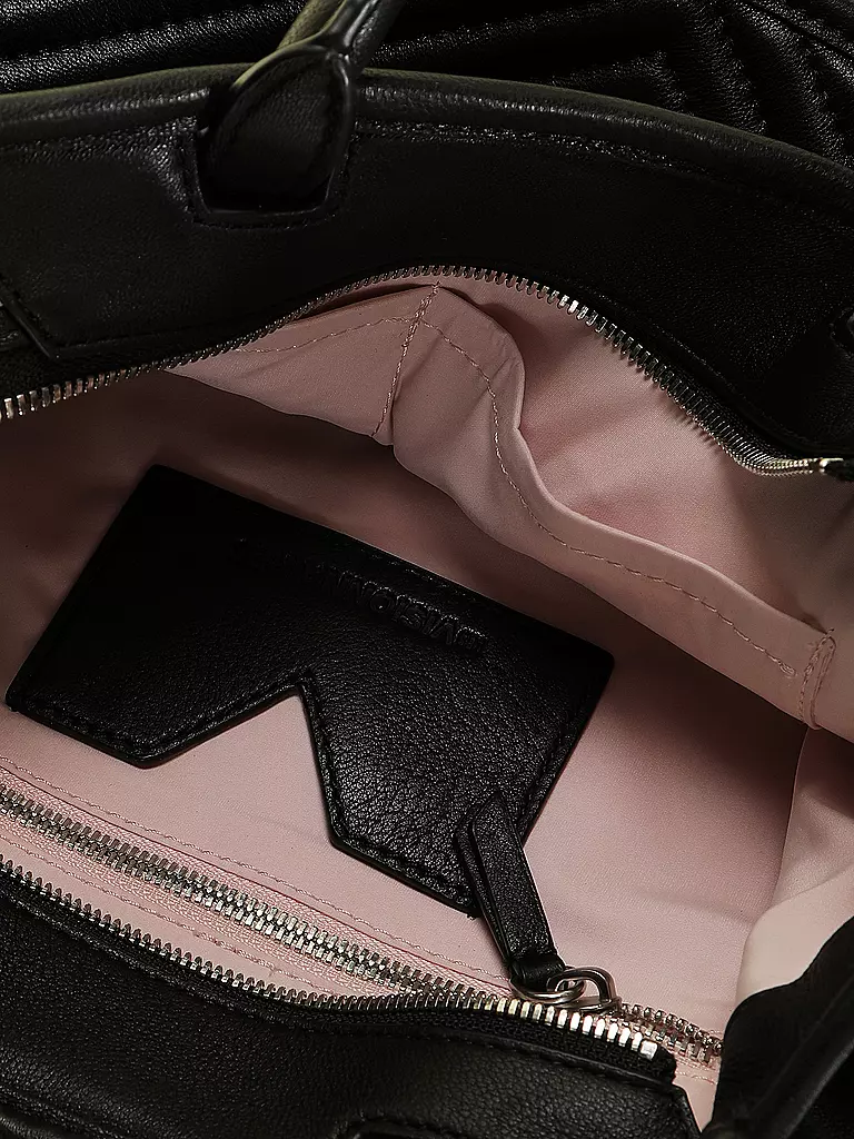 LES VISIONNAIRES | Ledertasche - Tot Bag LENA QUILTING | dunkelgrün