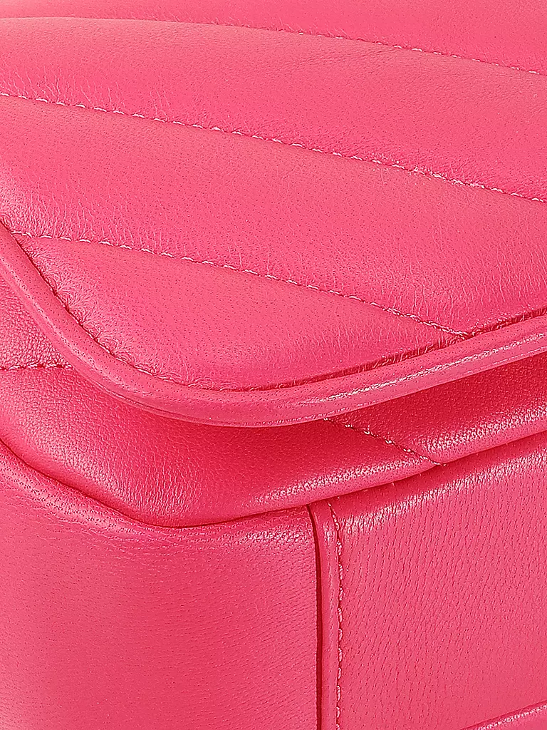 LES VISIONNAIRES | Ledertasche - Umhängetasche EMILY QUILTING | pink