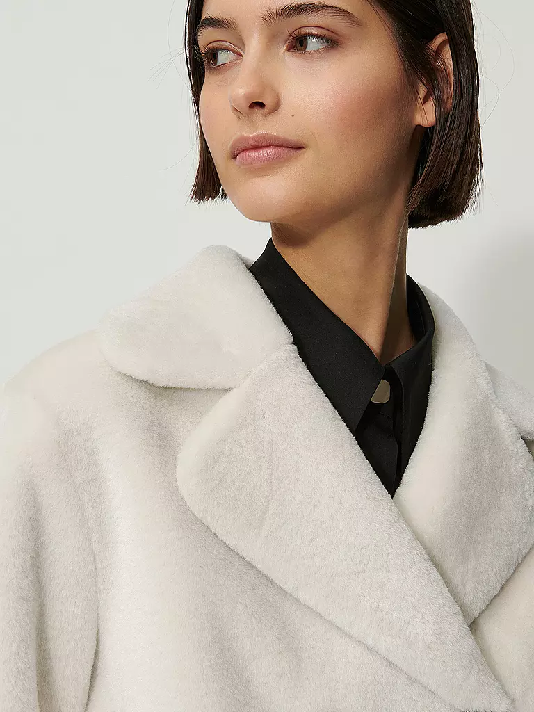 LUISA CERANO | Jacke in Felloptik | weiss