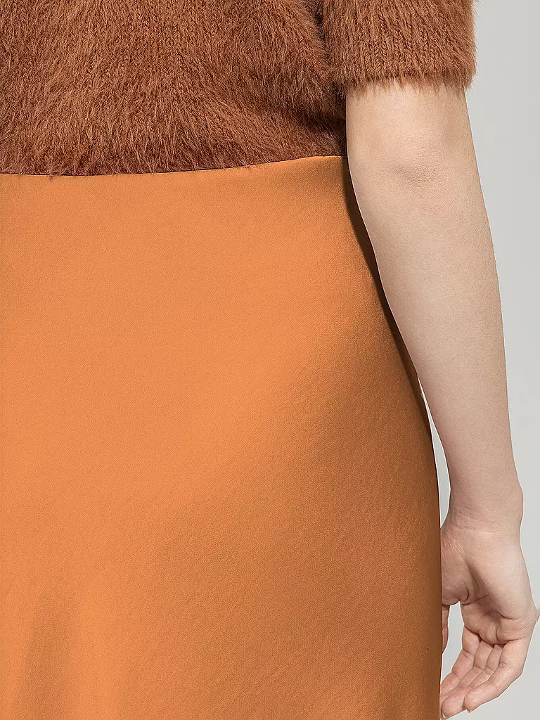 LUISA CERANO | Midirock  | orange