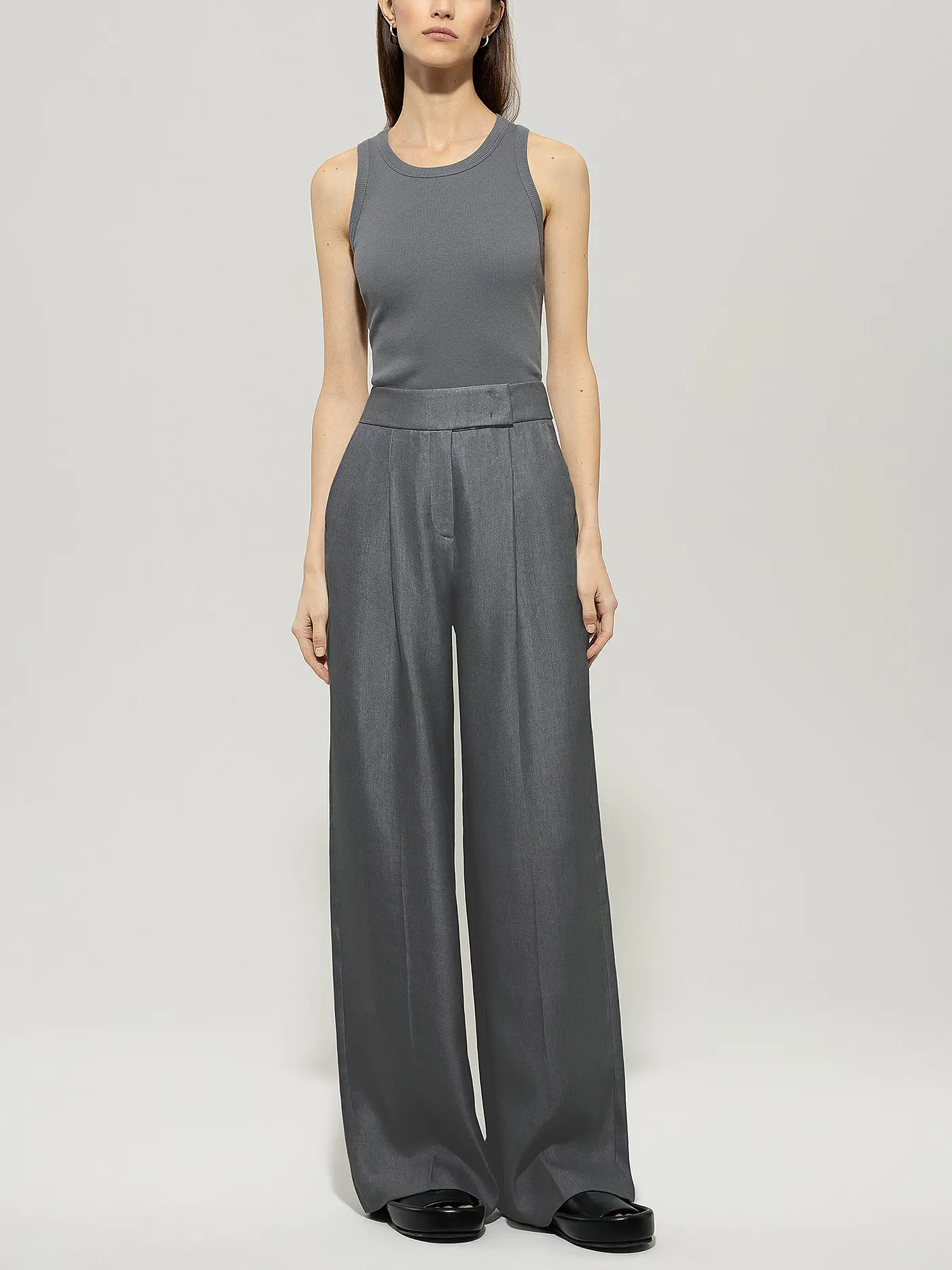 LUISA CERANO | Top  | grau
